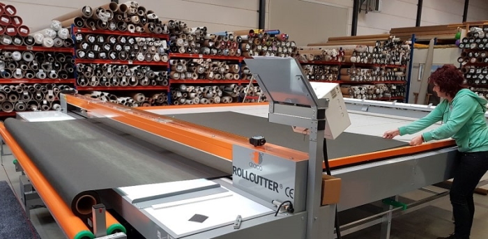 Productie van een rolgordijn op maat